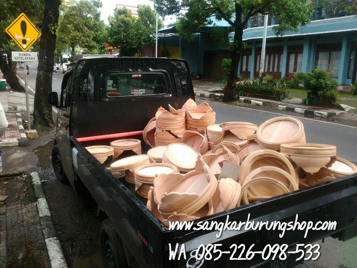 Tebok Love Bird Mentah