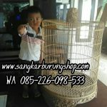 Perajin Sangkar Murai Ukir Jepara