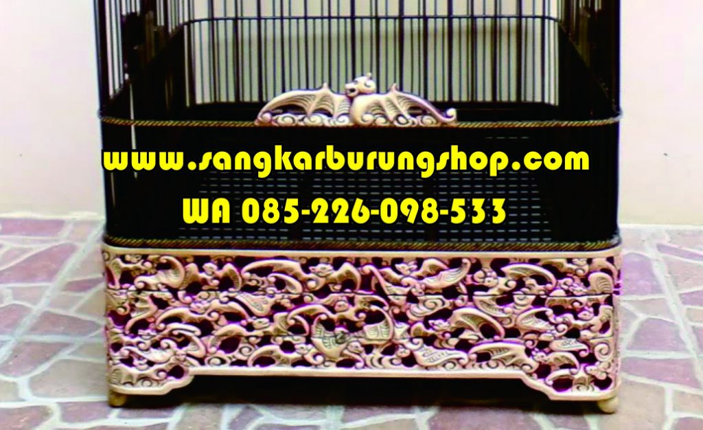 sangkar oval ukir kelelawar