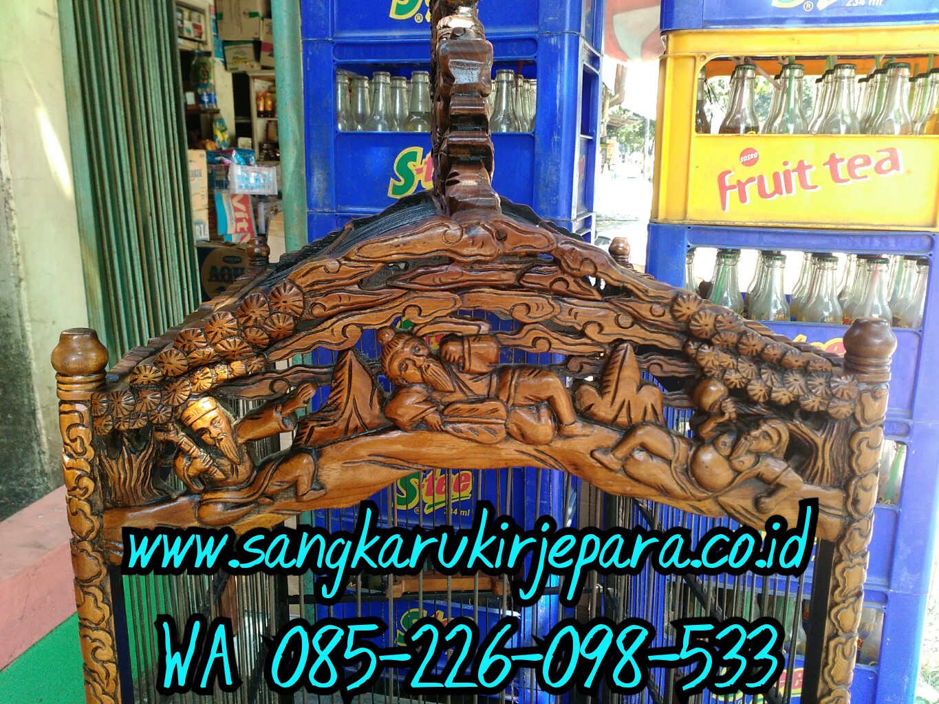 Sangkar Kotak Ukir Dewa Mabuk