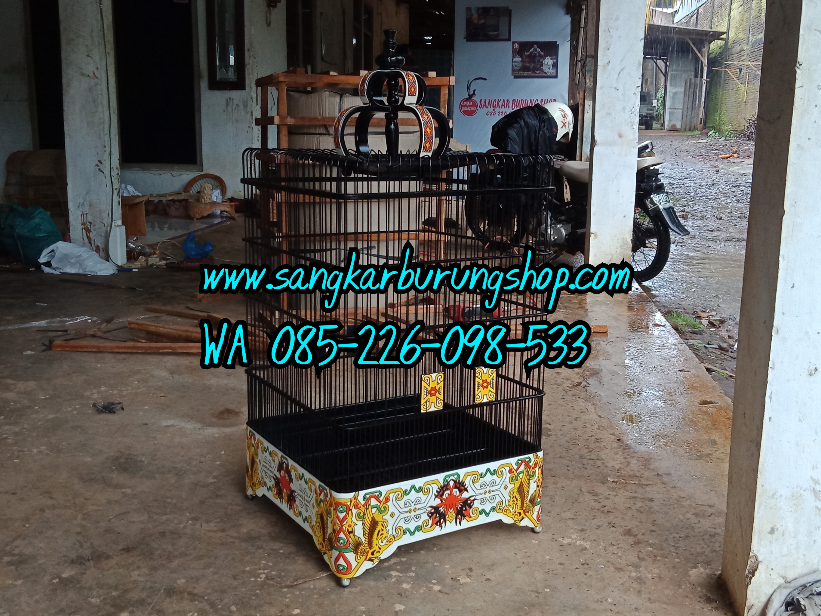 Sangkar Ukir Motif Dayak