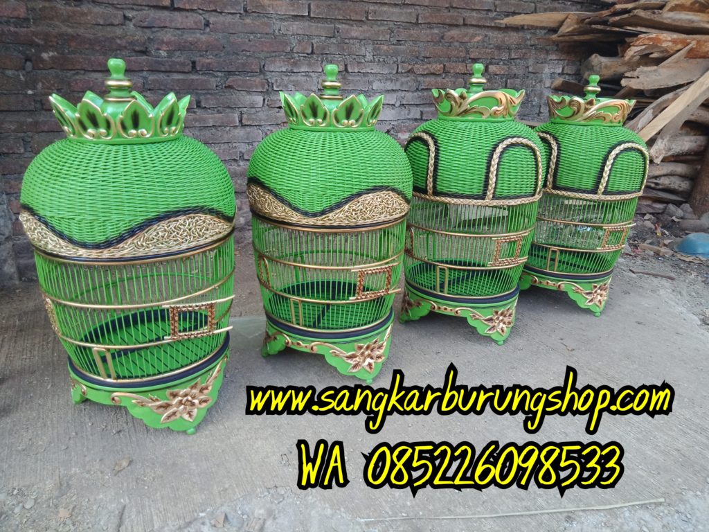 Pengrajin Sangkar Perkutut Jepara