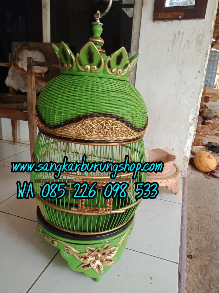 Sangkar Perkutut Rotan Ukir Jepara