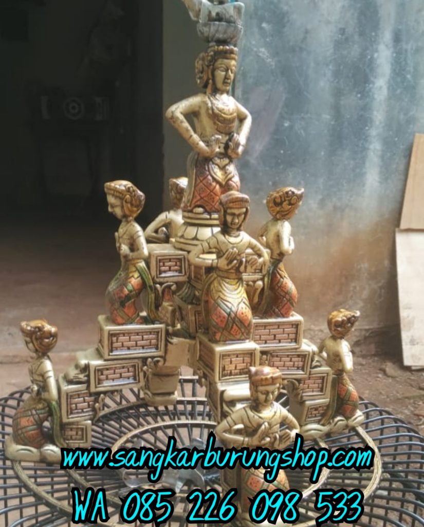 Sangkar Ukir Tari Bali