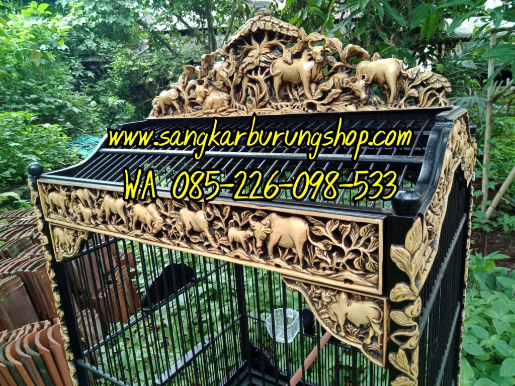 Sangkar Ukir Relief Sapi